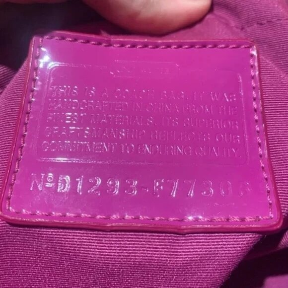 Coach Poppy Graffiti XL Weekender/Travel Bag 2 Way 22" w Hang Tag NEW COA - Picture 6 of 6